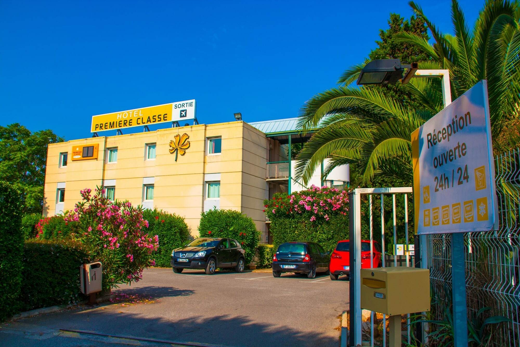 Greet Hotel Montpellier Aeroport Parc Des Expos Могио Экстерьер фото